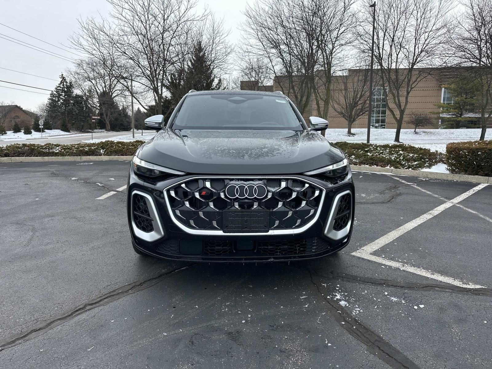 New 2025 Audi SQ5 Premium Plus image 2