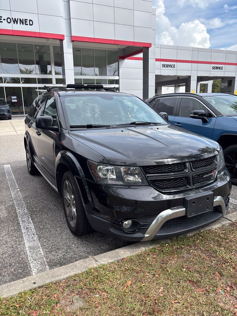 Used 2017 Dodge Journey Crossroad FWD image 8