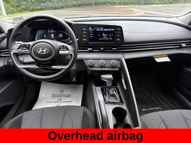 Used 2026 Hyundai Elantra SE w/ Cargo Package FWD image 25
