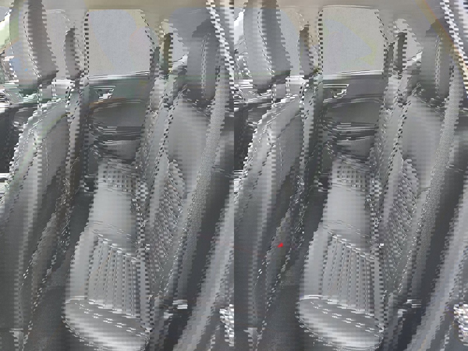 Used 2023 Ford Edge SEL w/ Convenience Package image 23