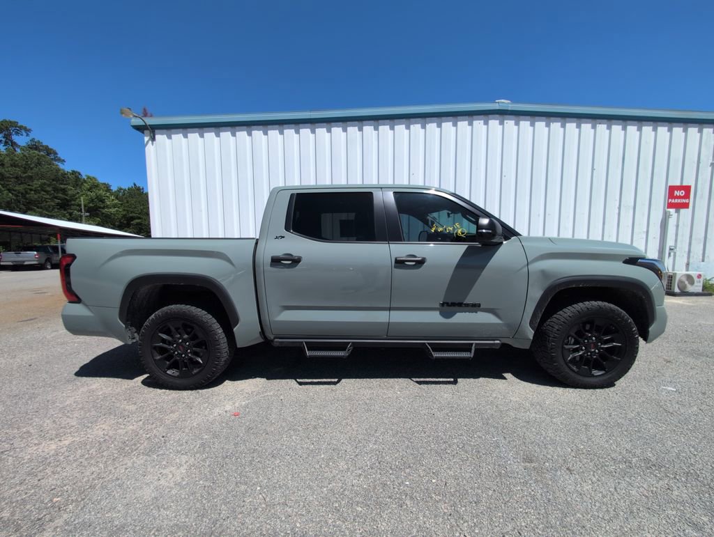 Used 2024 Toyota Tundra SR5 w/ SR5 Convenience Package AWD/4WD image 9