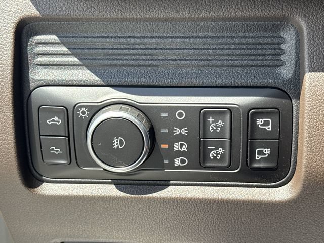 Used 2017 Ford F250 King Ranch w/ King Ranch Ultimate Package AWD/4WD image 44