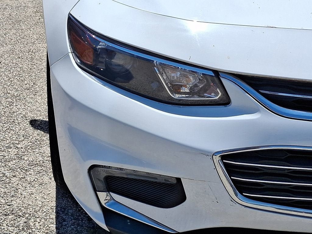 Used 2018 Chevrolet Malibu LT FWD image 7