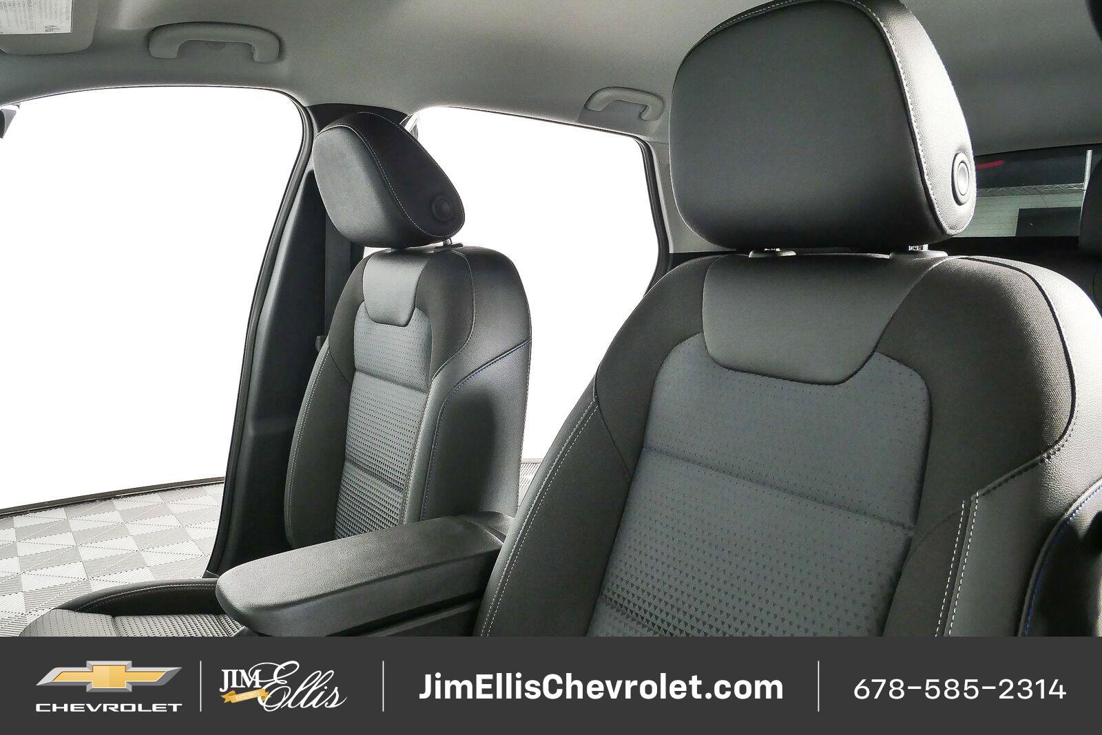 New 2026 Chevrolet Trax LT w/ Driver Confidence Package FWD image 5