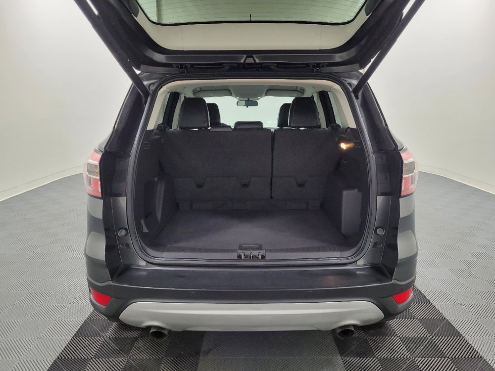Used 2017 Ford Escape SE w/ SE Leather Comfort Package FWD image 29