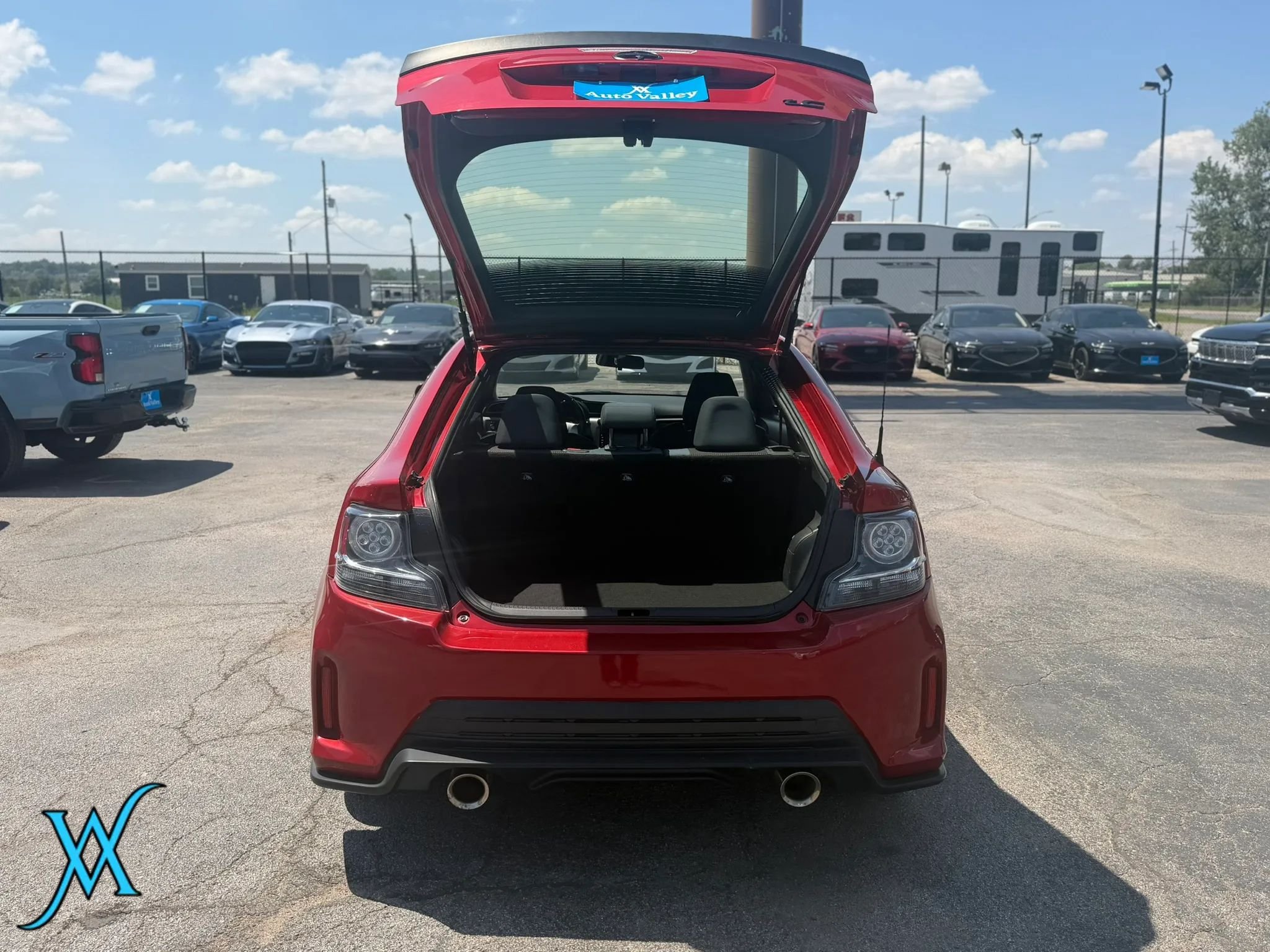 Used 2016 Scion tC FWD image 27