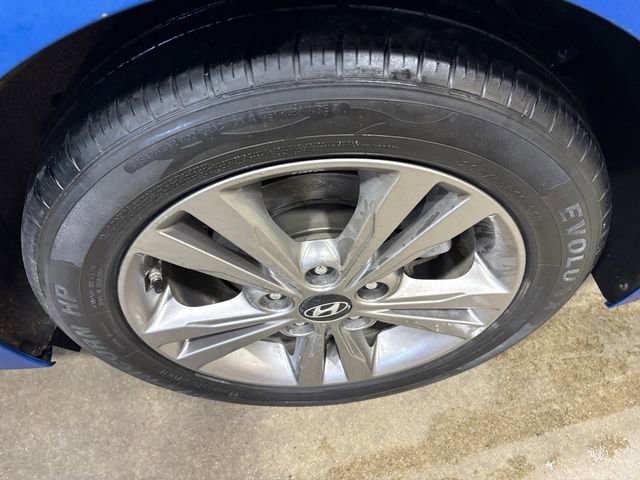 Used 2018 Hyundai Elantra SEL image 17