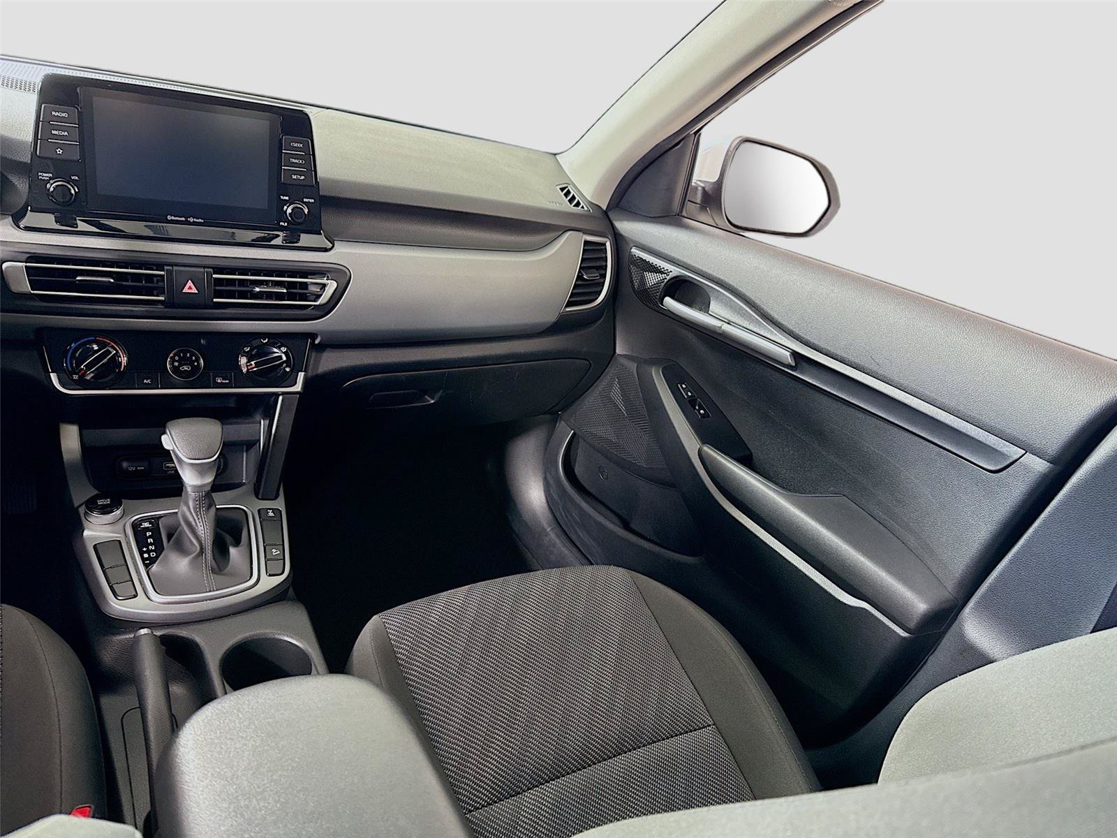 Used 2023 Kia Seltos LX AWD/4WD image 13