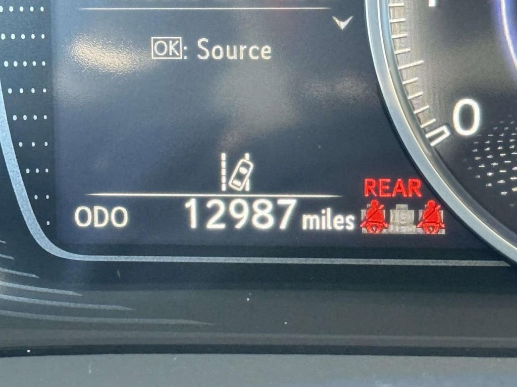 Used 2022 Lexus ES 350 w/ Premium Package image 30