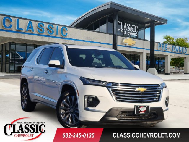 Used 2023 Chevrolet Traverse Premier