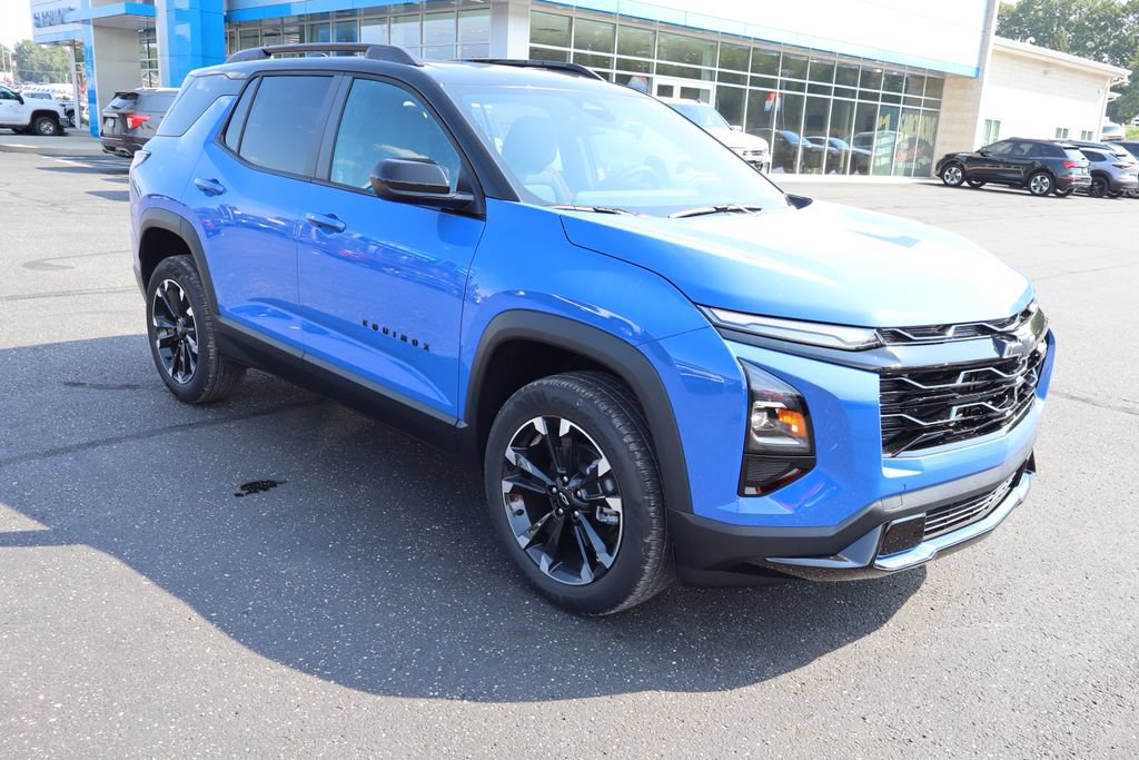 New 2027 Chevrolet Equinox RS FWD image 2