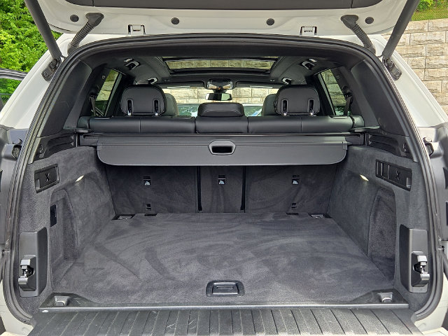 Used 2023 BMW X5 xDrive40i w/ Premium Package AWD/4WD image 28