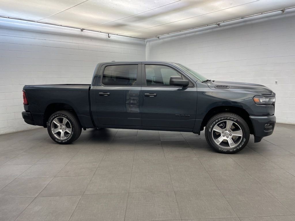 New 2026 RAM 1500 Express RWD image 2