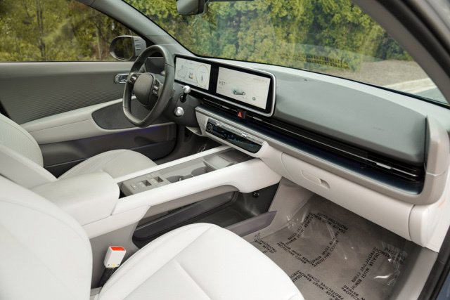 Used 2023 Hyundai Ioniq 6 SEL RWD image 21