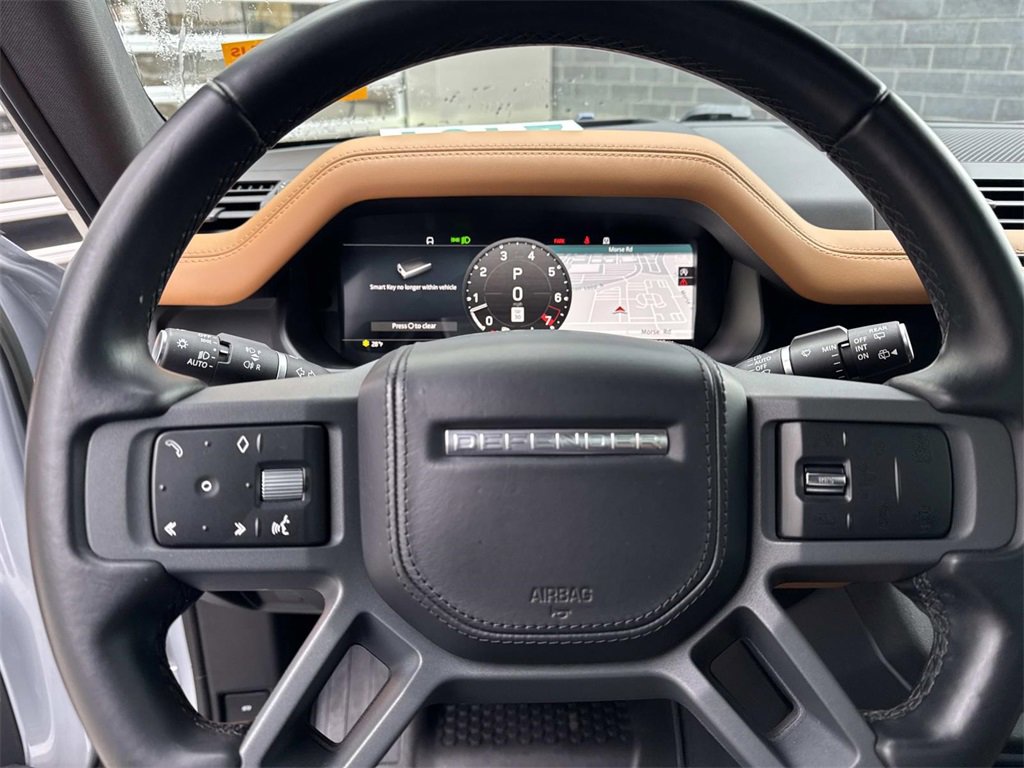 Used 2023 Land Rover Defender 110 X image 25
