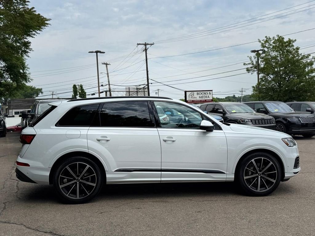 Used 2023 Audi Q7 3.0T Prestige w/ Prestige Package AWD/4WD image 7