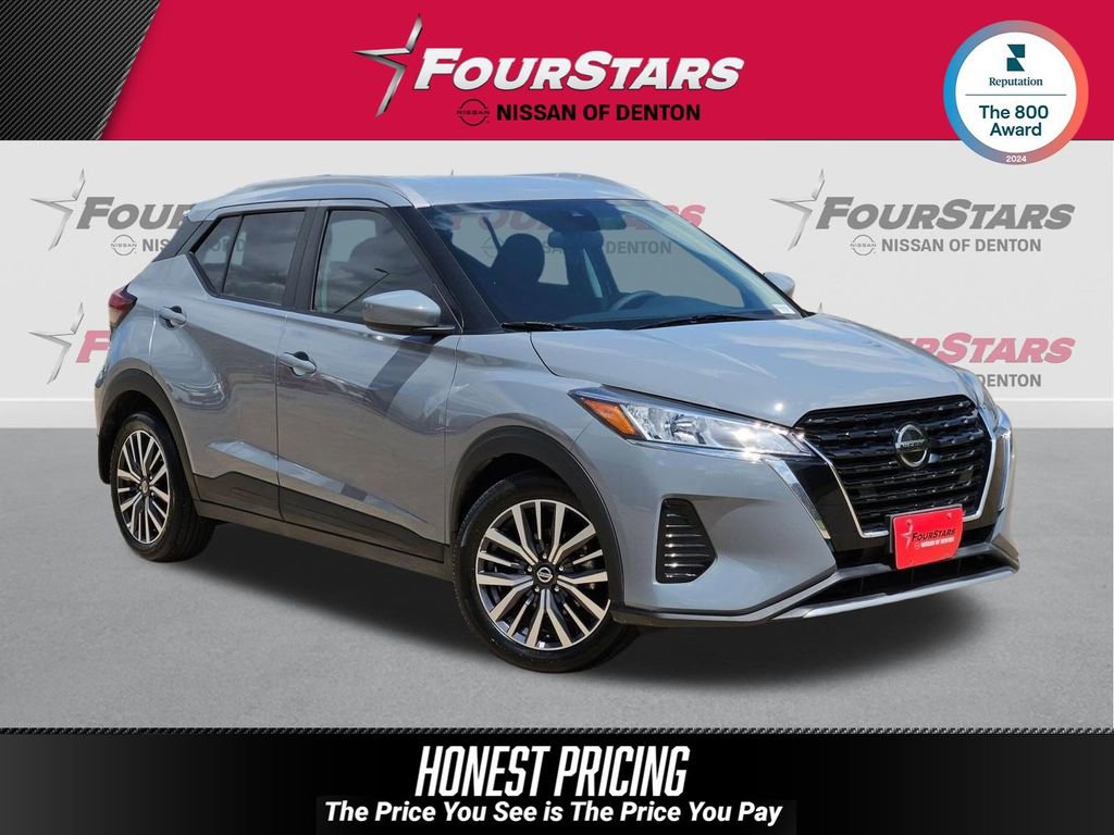 Used 2021 Nissan Kicks SV image 1