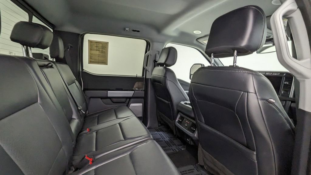 Used 2024 Ford F350 Lariat w/ Lariat Ultimate Package image 39
