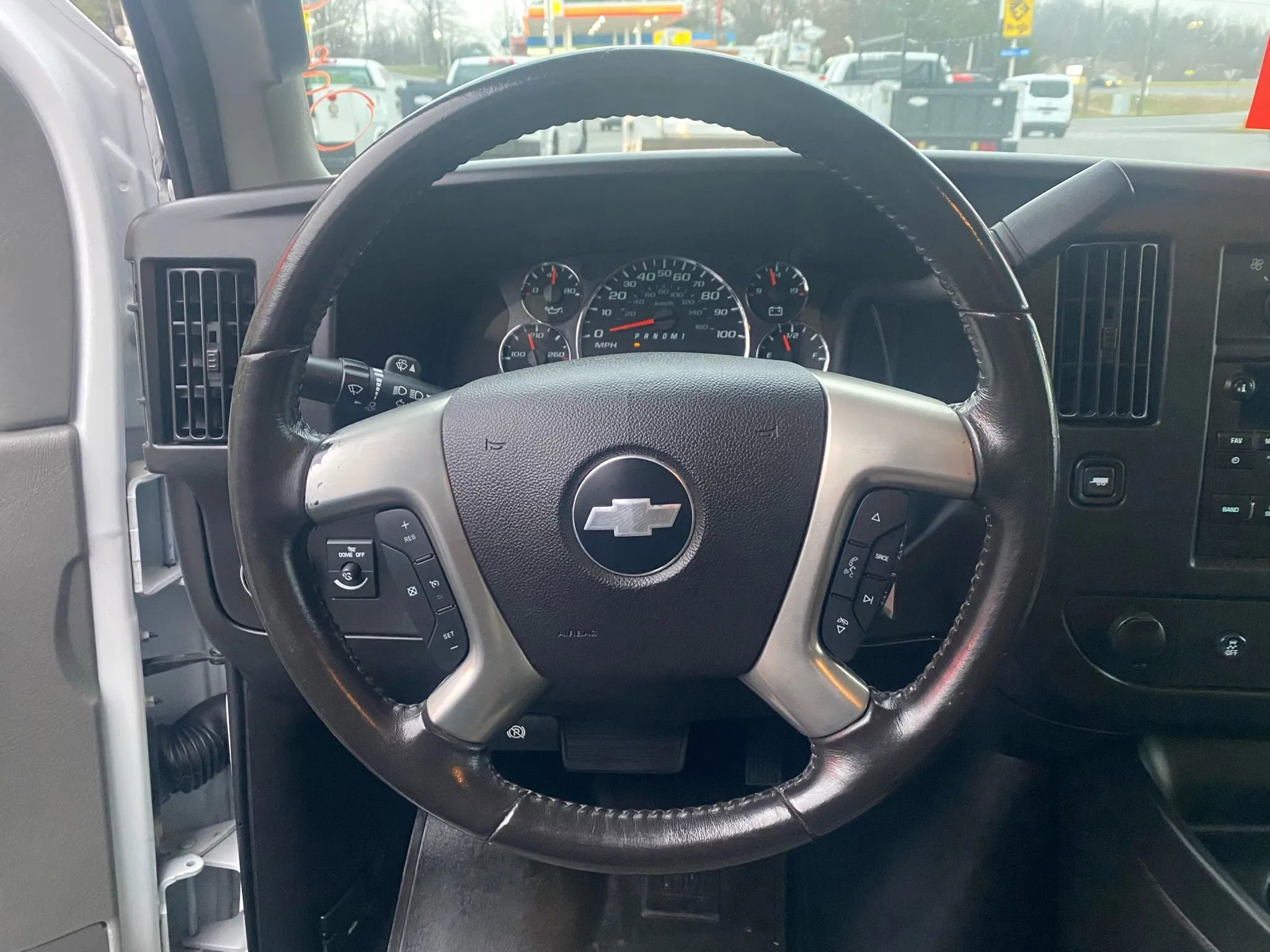 Used 2016 Chevrolet Express 3500 LT w/ LT Preferred Equipment Group RWD image 10