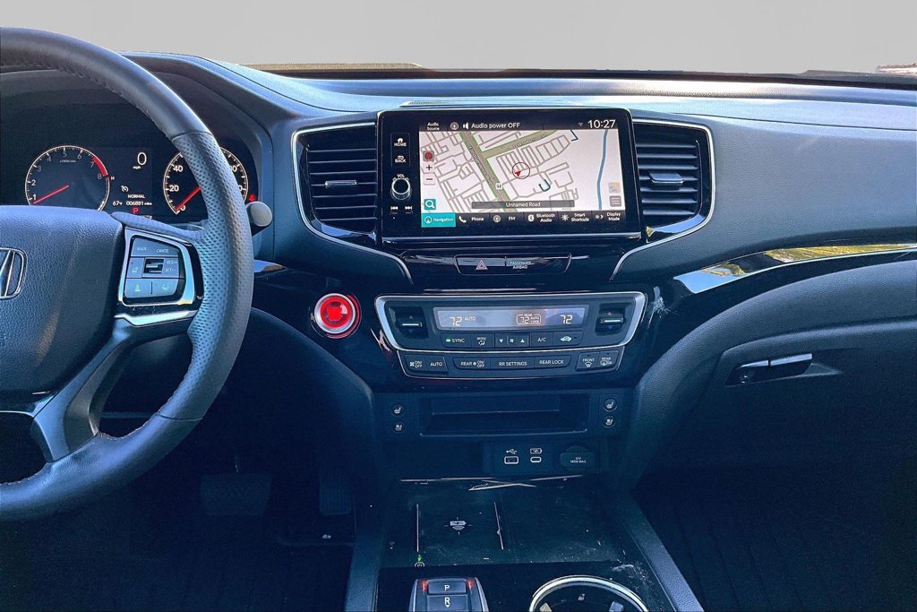 Certified 2026 Honda Ridgeline Black Edition image 9