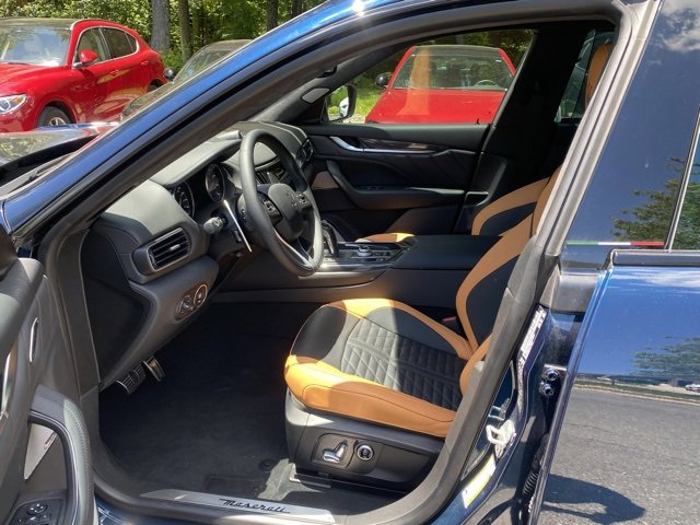 New 2024 Maserati Levante Trofeo image 19