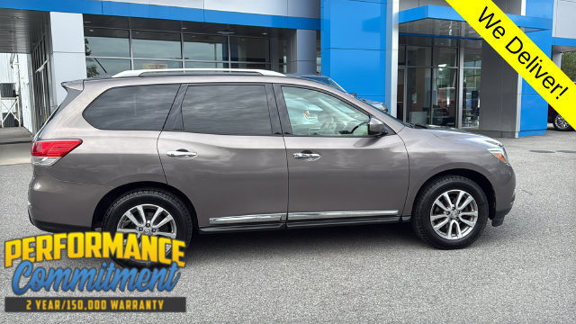 Used 2014 Nissan Pathfinder SL AWD/4WD image 4