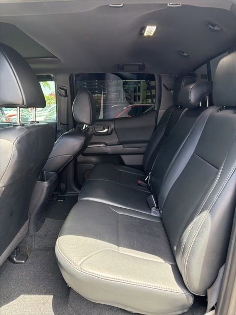 Used 2019 Toyota Tacoma SR image 13