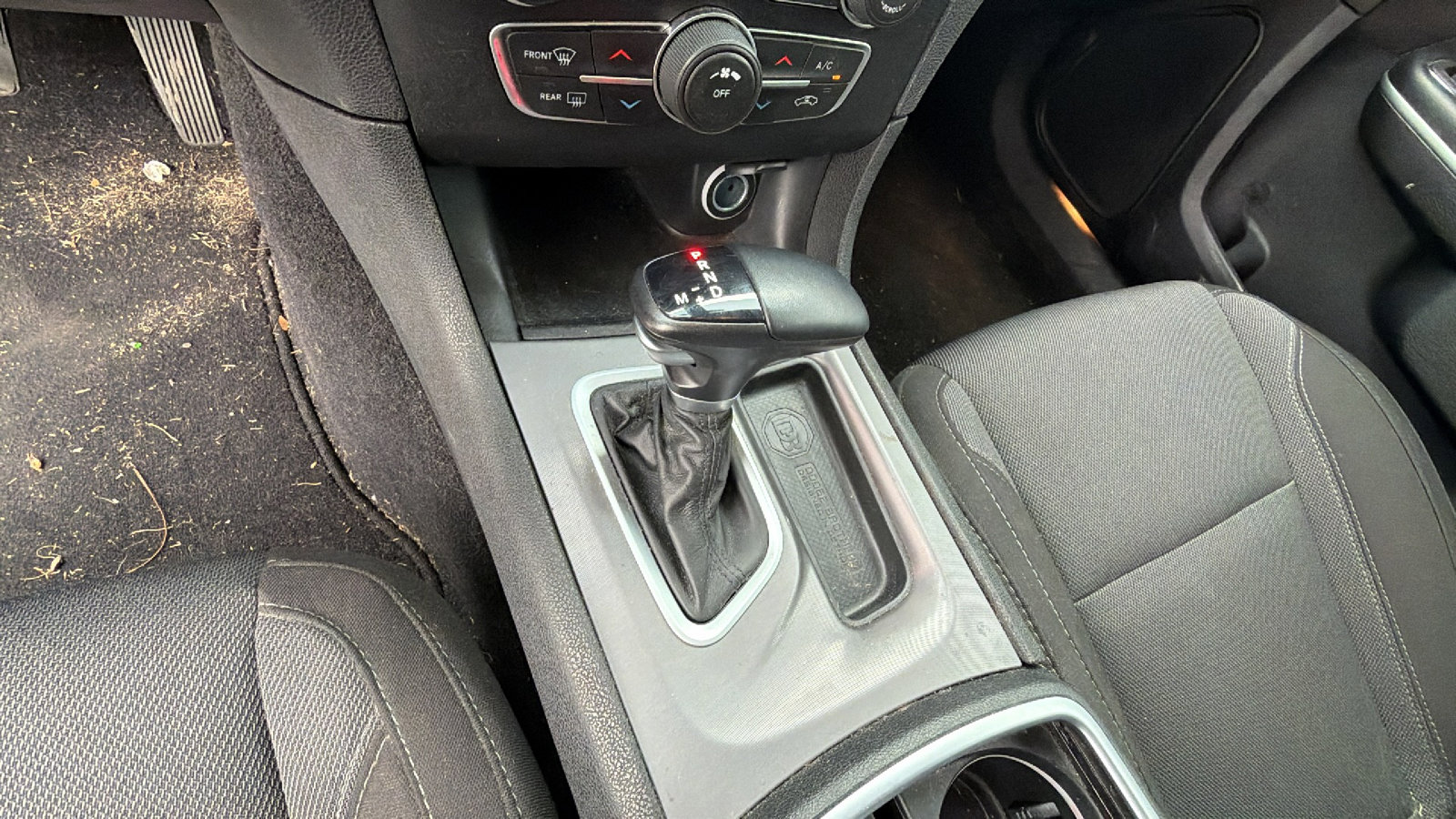 Used 2022 Dodge Charger SXT w/ Driver Convenience Group image 30