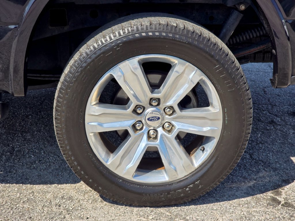 Used 2020 Ford F150 Platinum w/ Equipment Group 701A Luxury AWD/4WD image 25