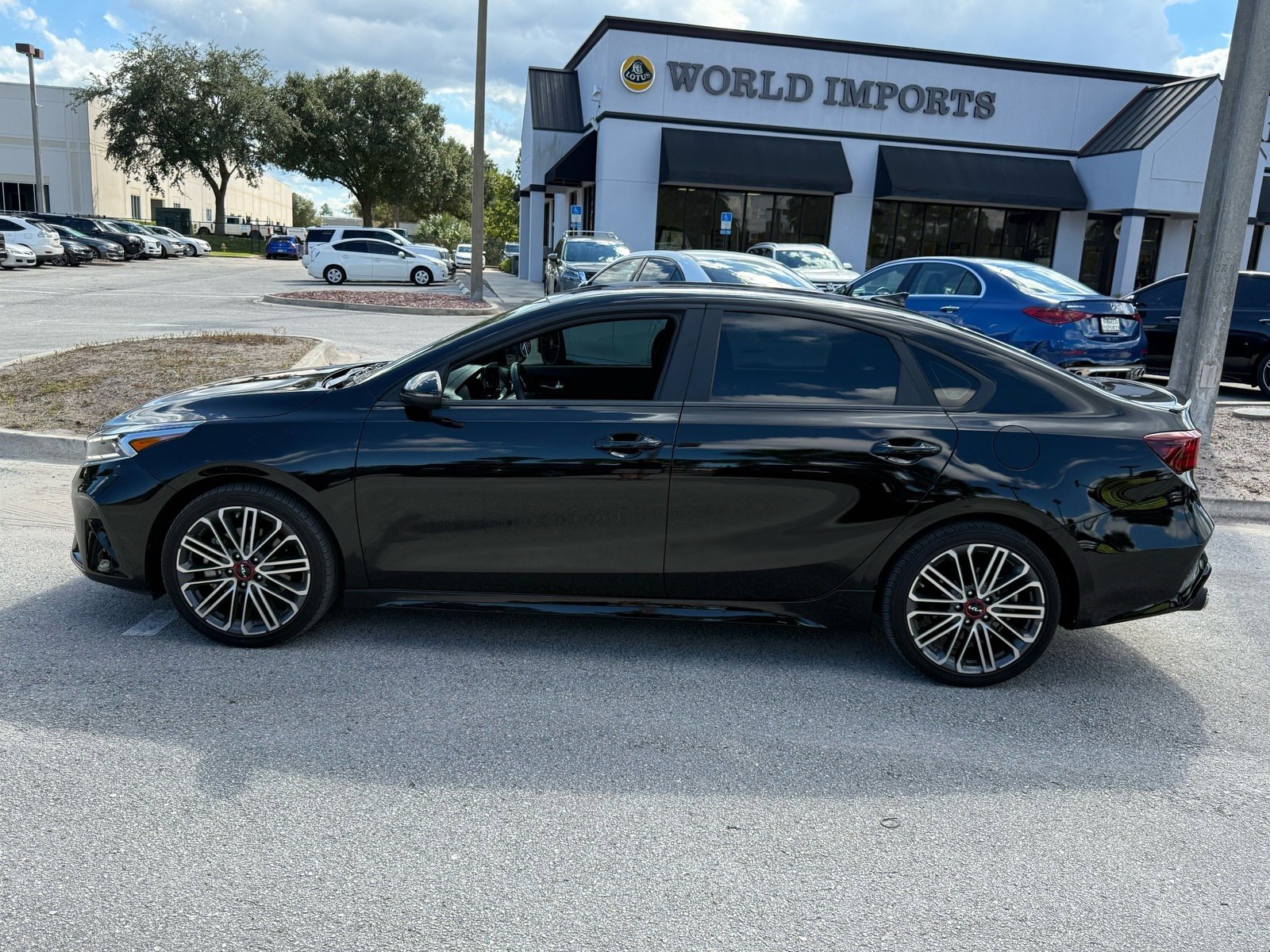 Used 2024 Kia Forte GT image 2