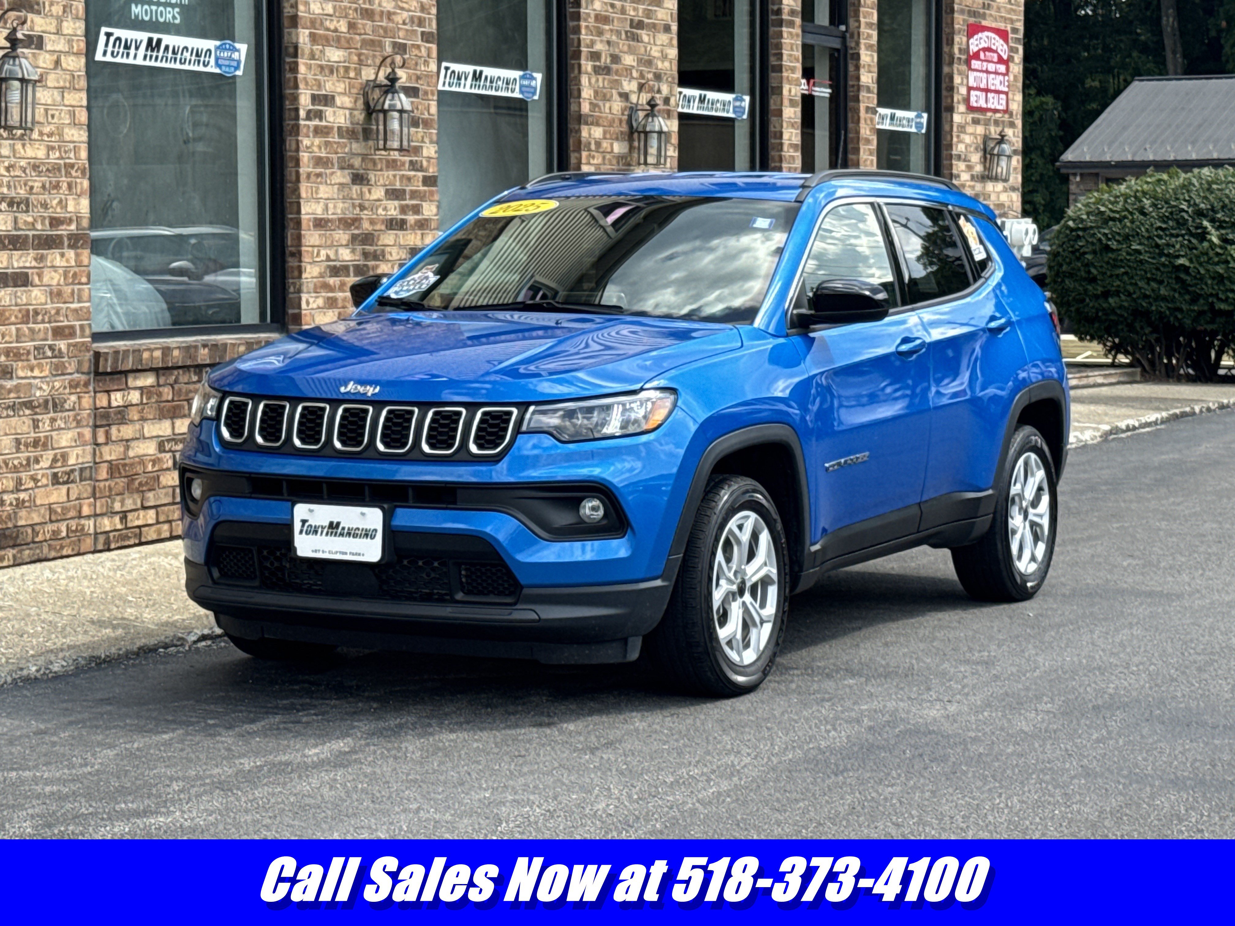 Used 2025 Jeep Compass Latitude