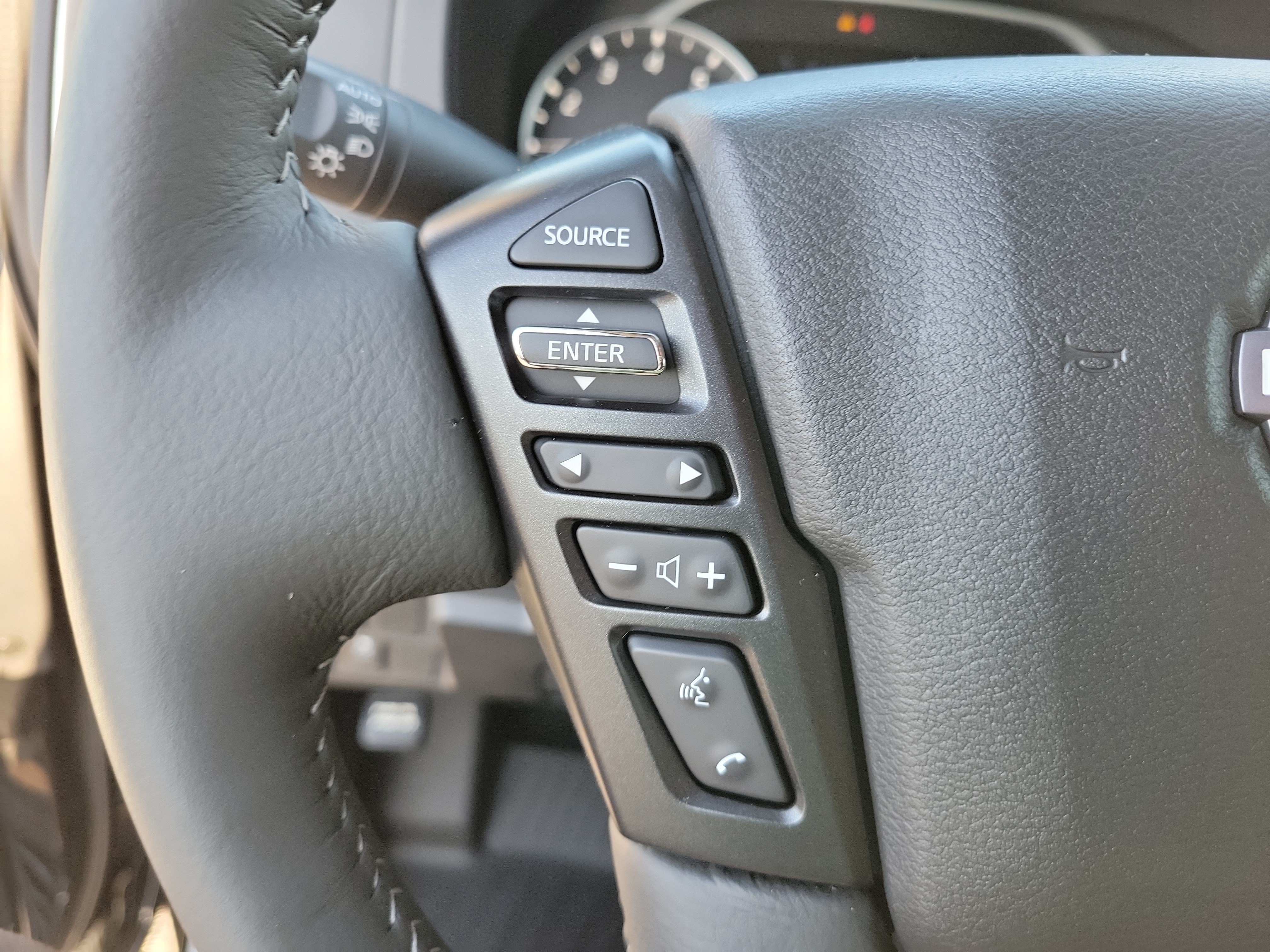 New 2026 Nissan Frontier SV w/ All-Weather Content Package AWD/4WD image 30