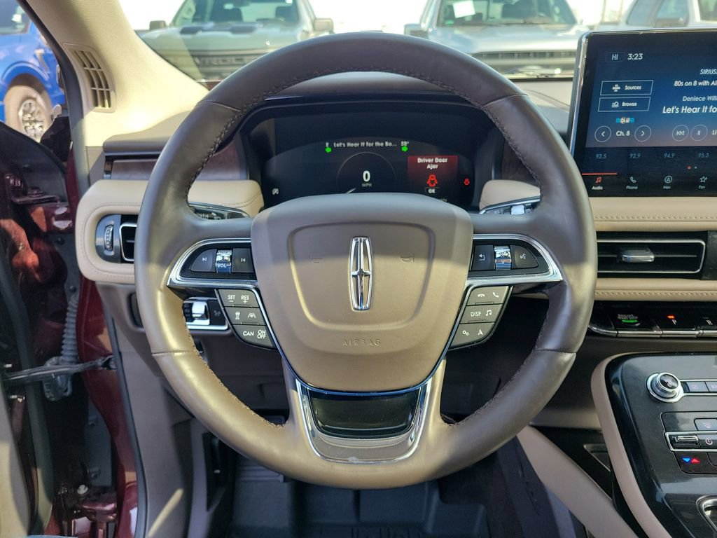 Certified 2022 Lincoln Nautilus Reserve image 22