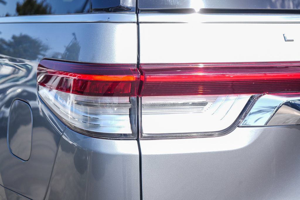 Certified 2024 Lincoln Navigator Premiere AWD/4WD image 12