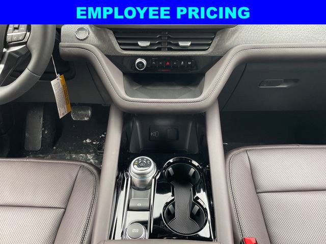 New 2026 Ford Explorer Platinum w/ LUX Leather Package AWD/4WD image 11