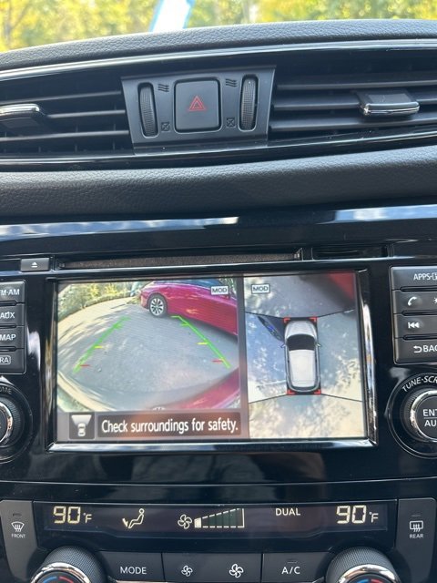 Used 2018 Nissan Rogue Sport SL w/ SL Premium Package image 17