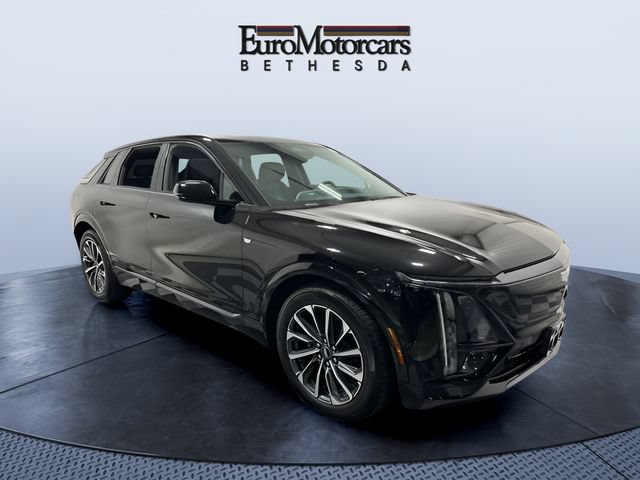 Used 2025 Cadillac Lyriq Sport w/ LPO, Floor Liner Package AWD/4WD image 7
