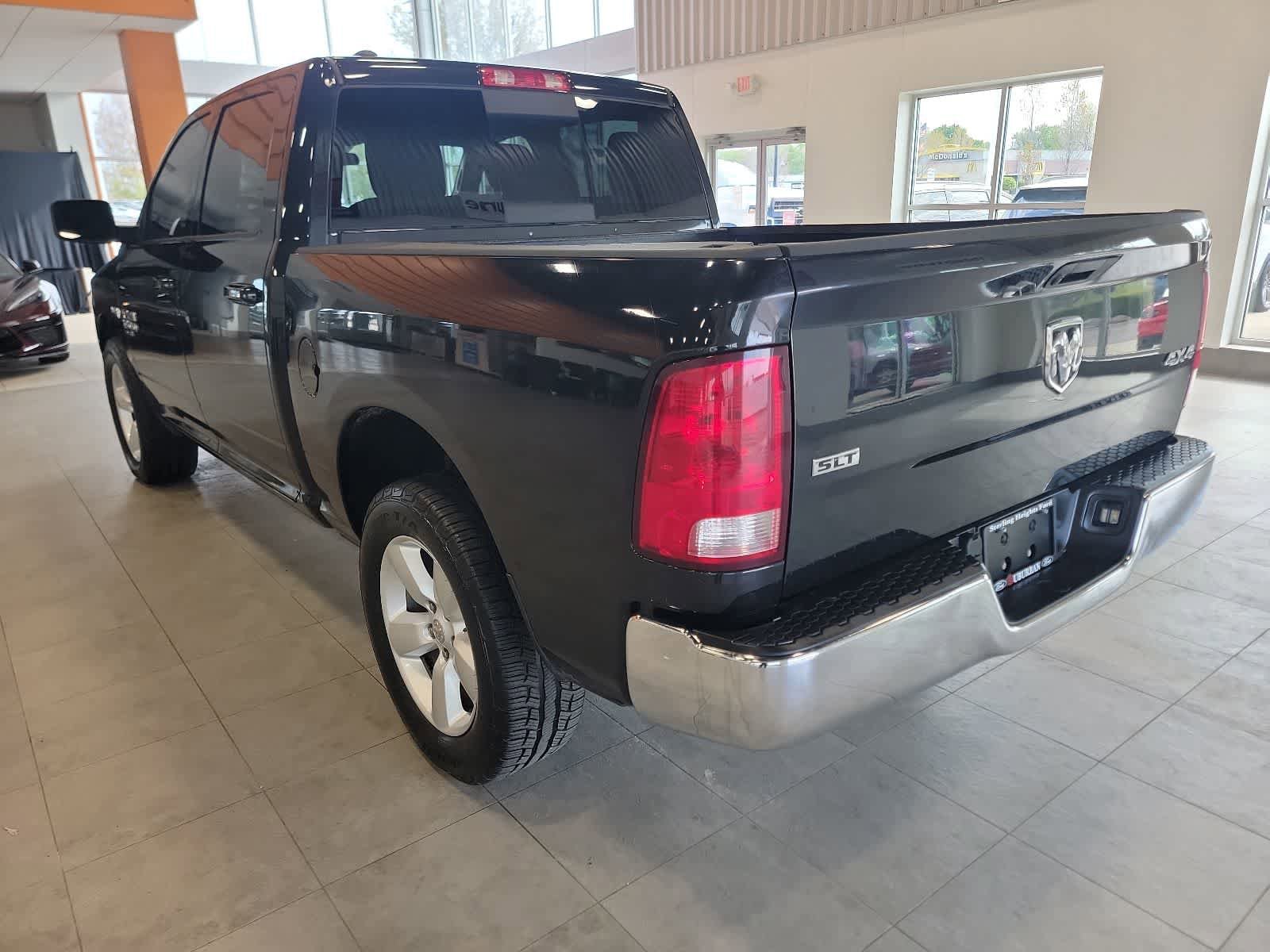 Used 2019 RAM 1500 Classic SLT AWD/4WD image 13