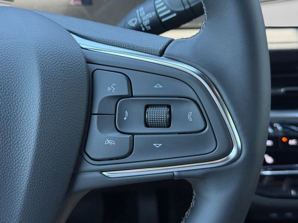New 2026 Buick Envista Preferred FWD image 25
