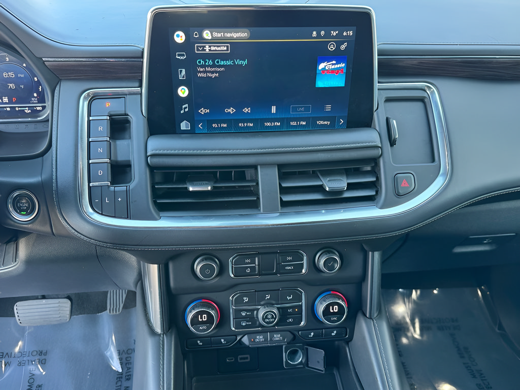 Used 2022 Chevrolet Suburban Z71 AWD/4WD image 26
