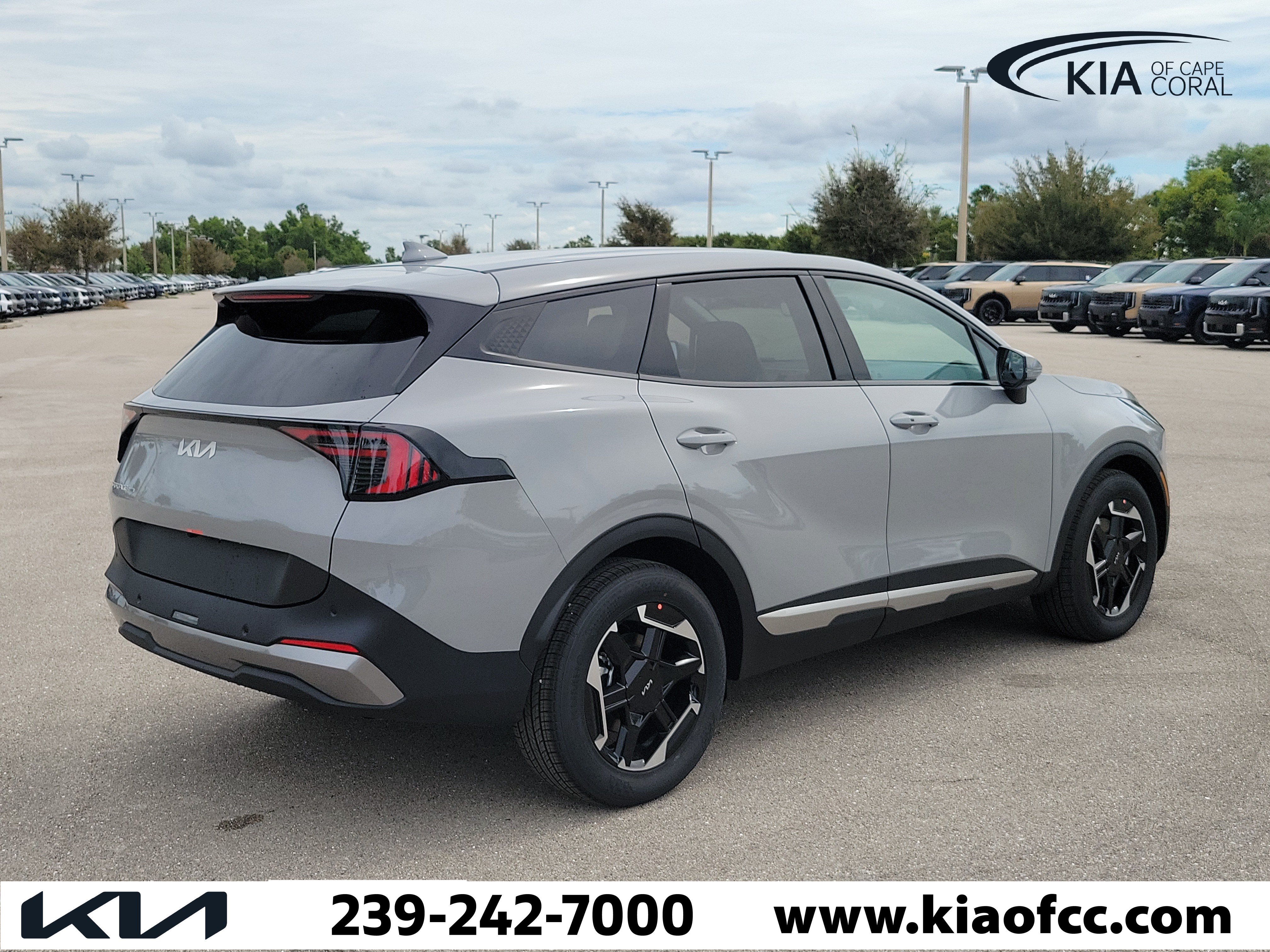 New 2027 Kia Sportage S FWD image 6