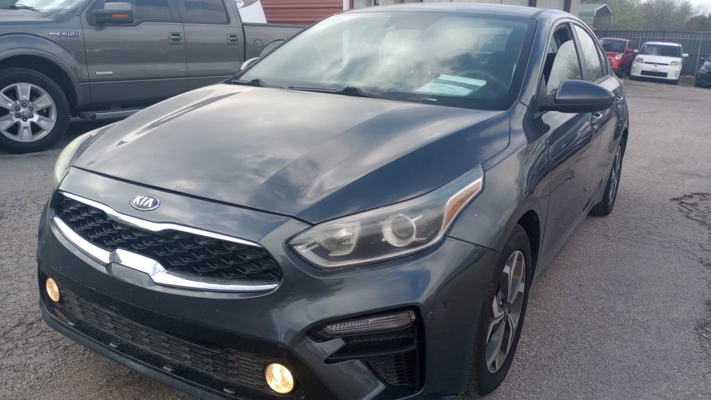 Used 2019 Kia Forte LXS image 1