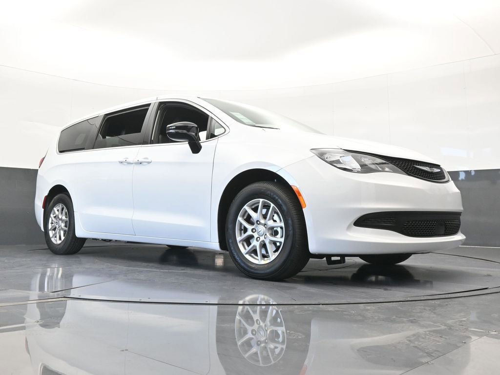 New 2026 Chrysler Voyager LX image 58