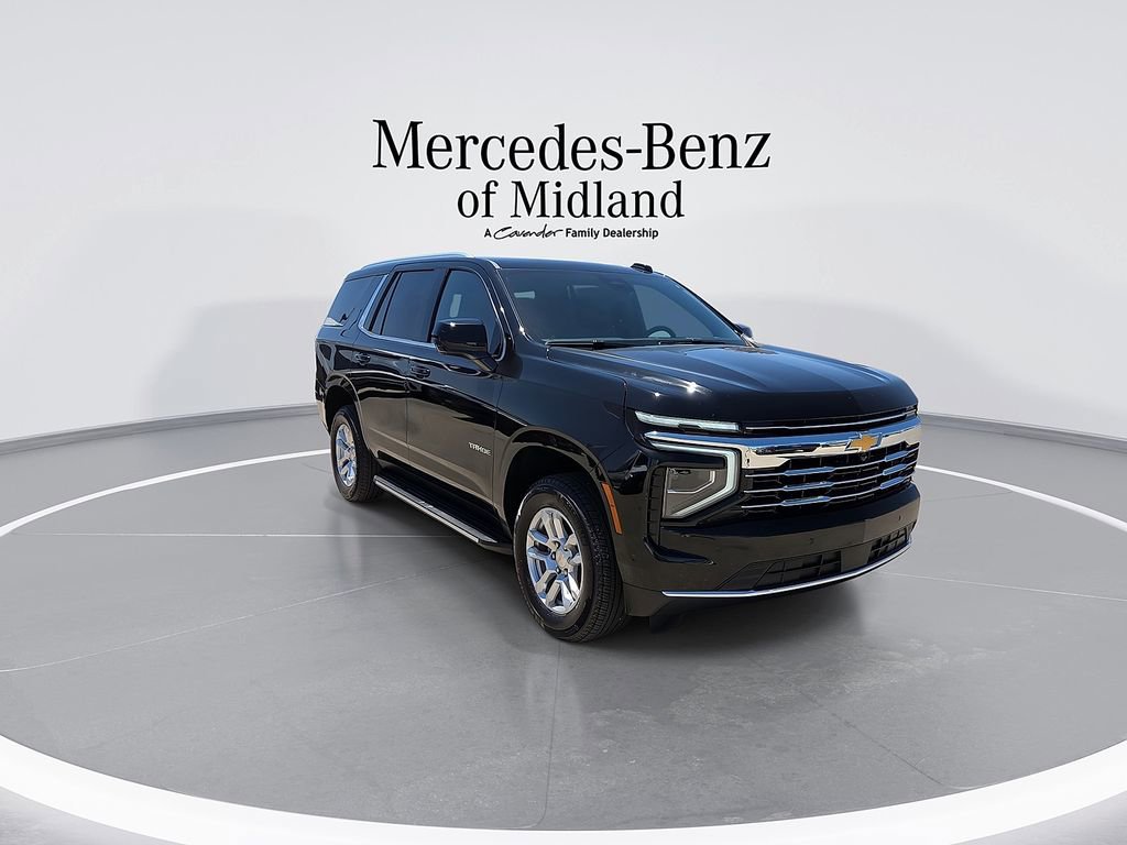 Used 2025 Chevrolet Tahoe LT AWD/4WD image 2