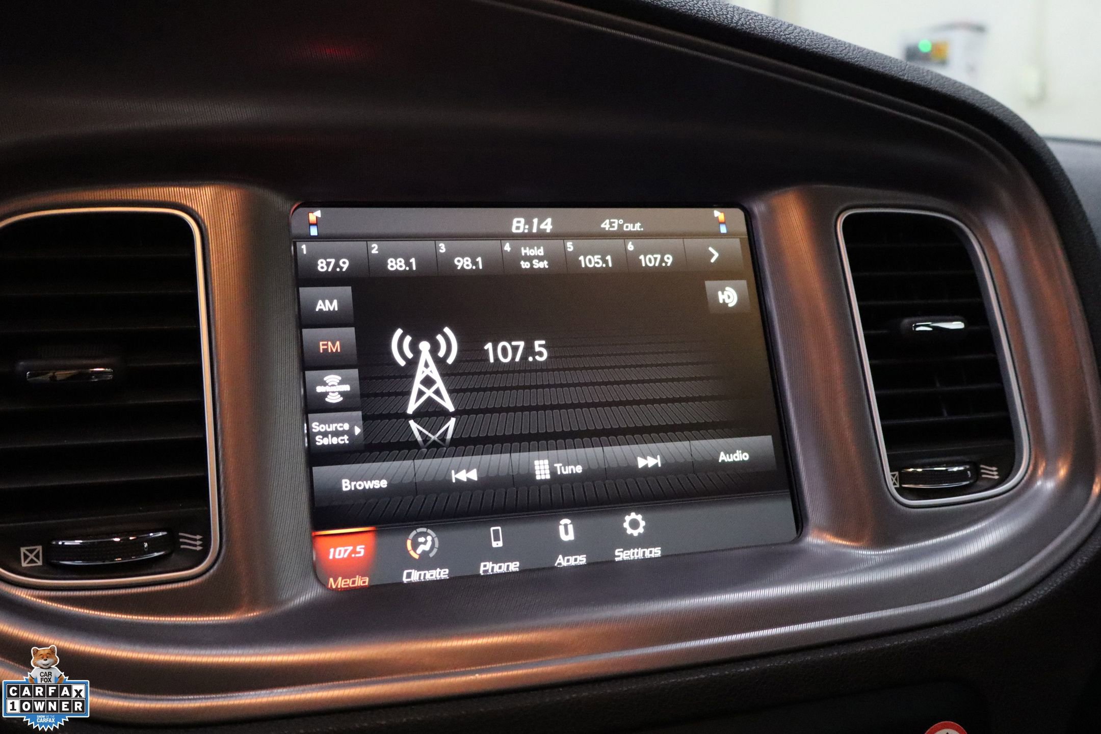 Used 2023 Dodge Charger SXT image 19