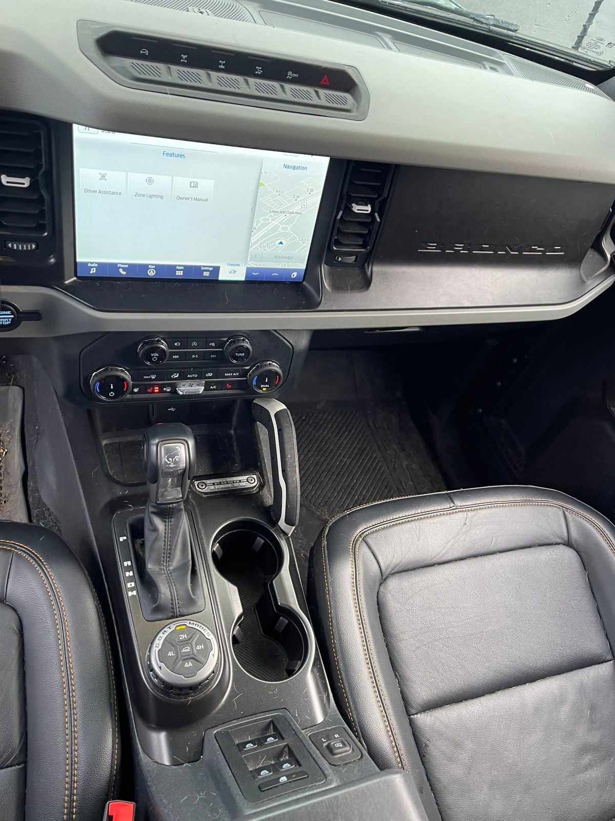 Used 2022 Ford Bronco Badlands image 10