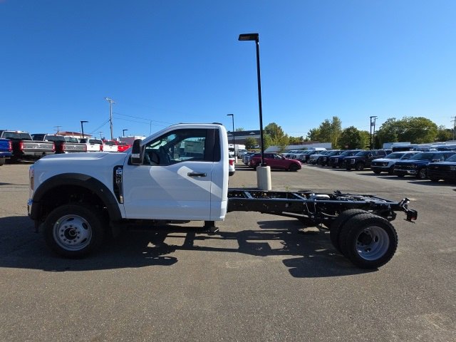 New 2026 Ford F550 4x4 Regular Cab Super Duty image 6