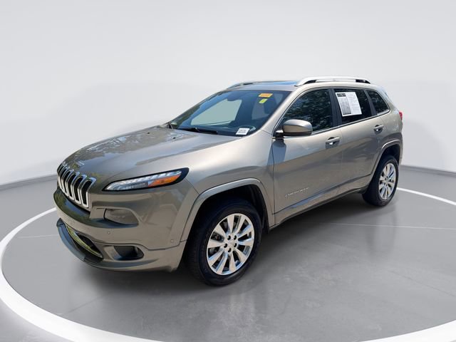 Used 2017 Jeep Cherokee Overland w/ Technology Group AWD/4WD image 1