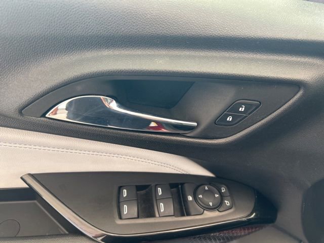 Used 2024 Chevrolet Trax LT w/ Driver Confidence Package FWD image 8