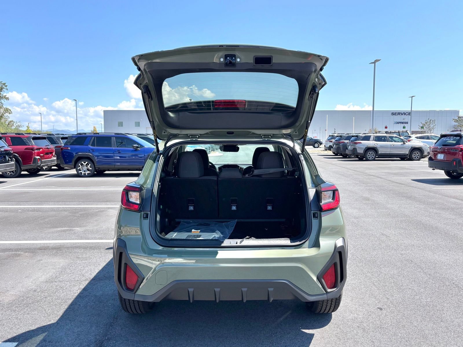 New 2026 Subaru Crosstrek 2.5i Premium AWD/4WD image 9